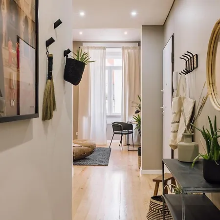 Ammar - 2 Bedrooms In Principe Real