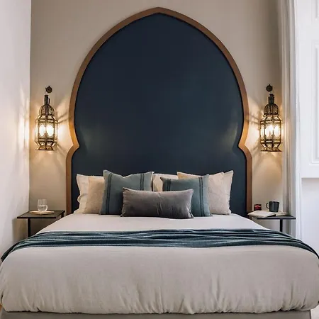 Ammar - 2 Bedrooms In Principe Real דירה ליסבון